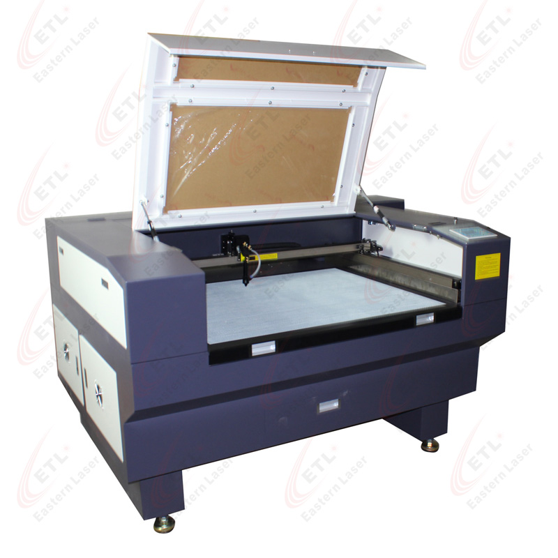 High Precision Plastic Laser Cutting Machine With Linear Guide Rail