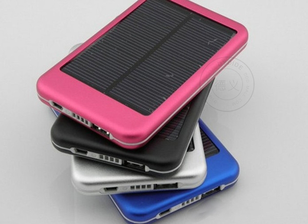 ソーラーチャージャー太陽光発電銀行2600mah問屋・仕入れ・卸・卸売り