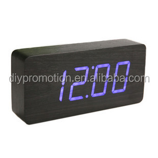 低いmoq50個led付木製クロック付きデジタル時計表示青色光問屋・仕入れ・卸・卸売り