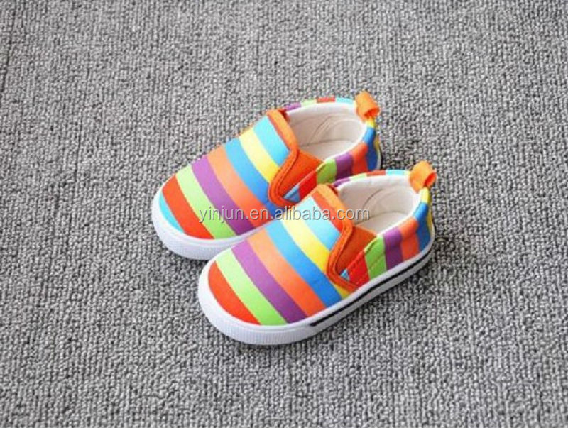 ファッション虹色prewalkerの子供カジュアルなキャンバスシューズ問屋・仕入れ・卸・卸売り