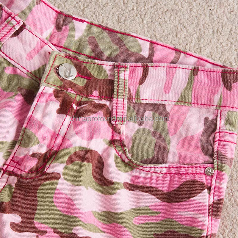 迷彩柄のデニムレディースショーツパンツ女性のための卸売色の迷彩柄のショートパンツ仕入れ・メーカー・工場