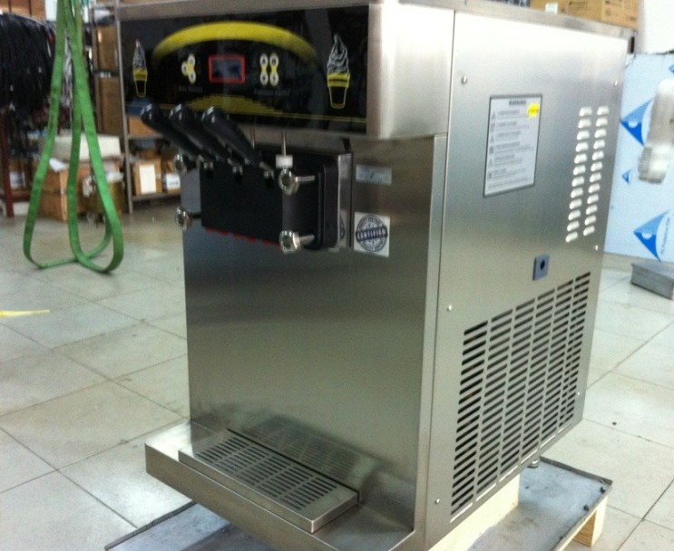 Table top frozen yogurt machine for saving space(TC322S)