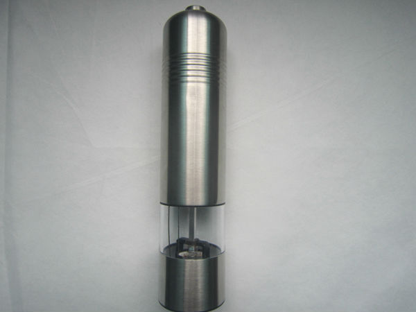 battery operated salt pepper grinder with s/s casing