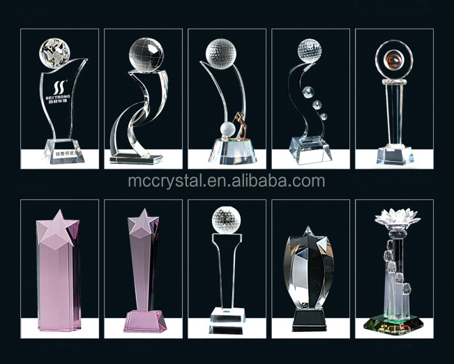 カスタマイズされたエレガントなゴールド2014年水晶ベースとレプリカトロフィー金属問屋・仕入れ・卸・卸売り