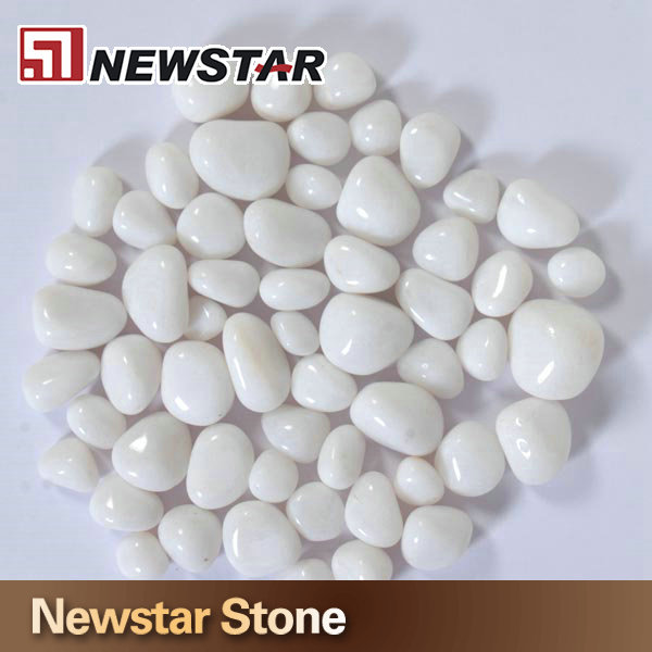人気のある中国の白の自然石の小石問屋・仕入れ・卸・卸売り