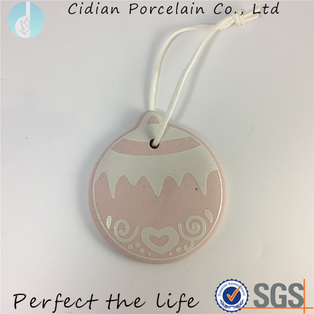 hanging ornament123.jpg