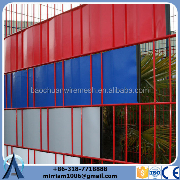Colorful and privacy double rod wire mesh fence.jpg