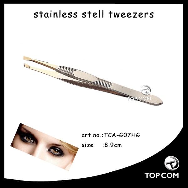 Fashio<em></em>nable colors Slant tip Manicure eyebrow tweezers 問屋・仕入れ・卸・卸売り