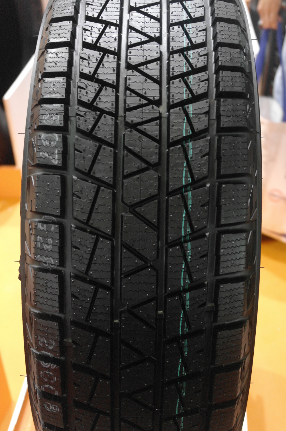Haida/zestino Snow And Winter Tires M+s 175/65r14 Hd617 - Buy 175/65r14 ...