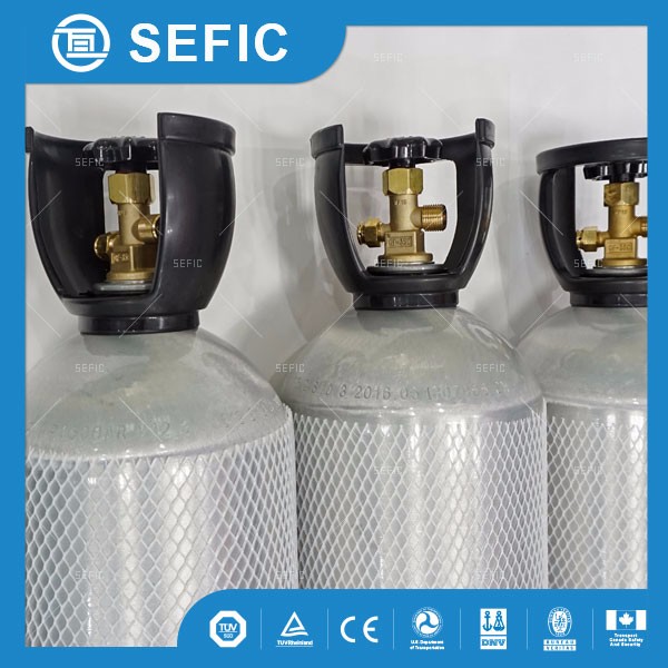 CO2-Beverage-cylinder09