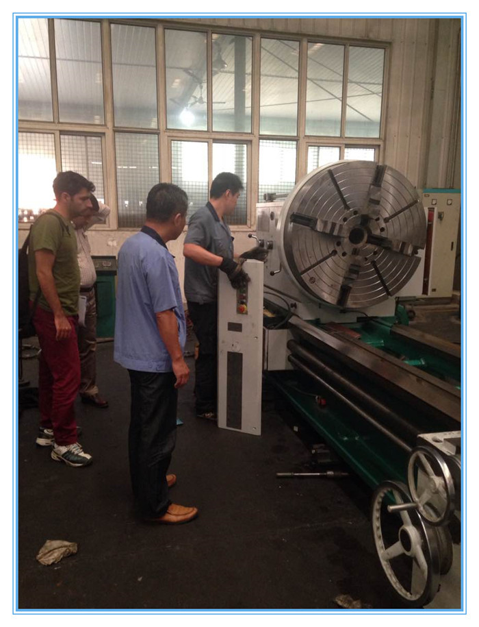 ユニバーサルcf61160admtg横型旋盤機1500ミリメートルオーバースイングベッド仕入れ・メーカー・工場