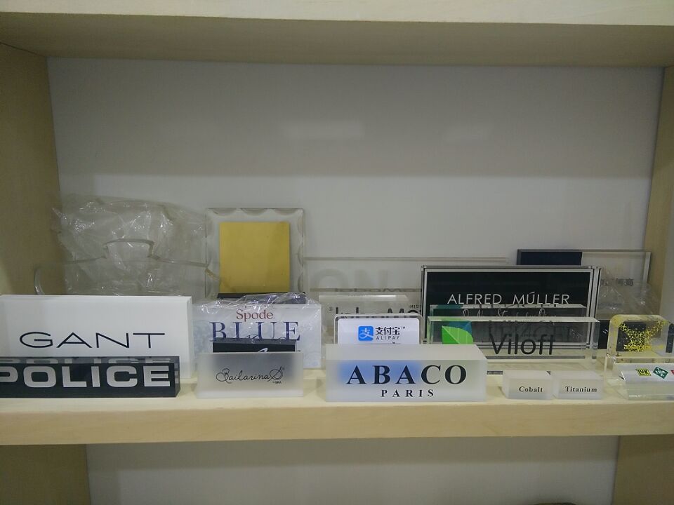 logo block04.jpg