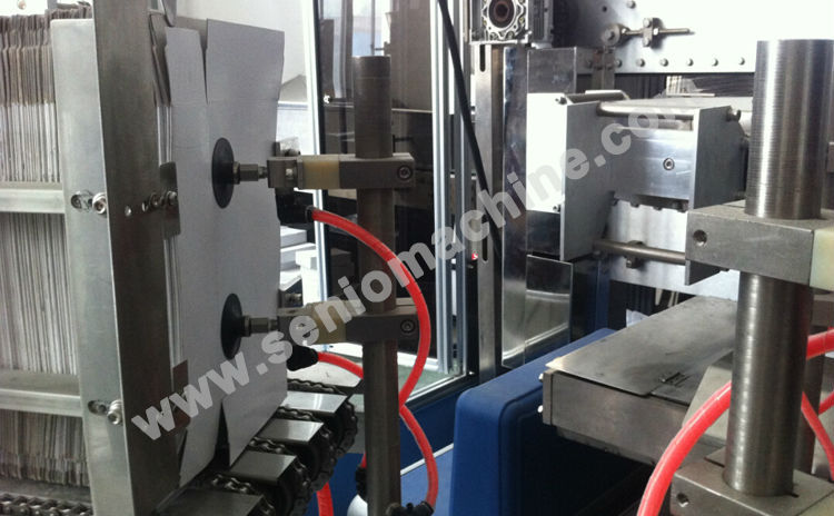 SM100C New Design Confectionery Packaging Machine