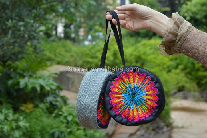 新たに到着した中国人風ヒマワリポータブルモン族の刺繍民族の手バッグ携帯電話バッグ、 の携帯電話ケース仕入れ・メーカー・工場