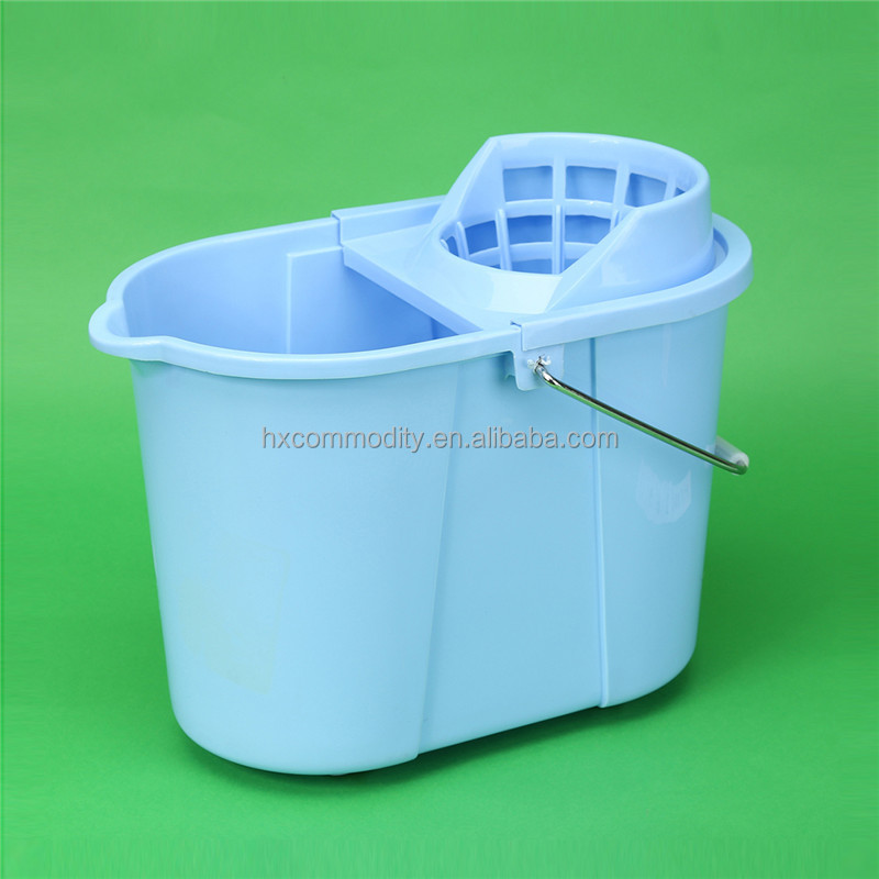 RW Clean 3 Qt Square Green Plastic Cleaning Bucket - with Stainless Steel  Handle - 7 x 6 3/4 x 6 - 10 count box - Restaurantware