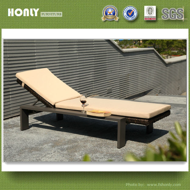 Garden KD beach chaise lounge chair aluminum beach lounge chair