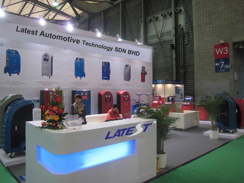 自動冷媒回収機r134aでコンデンサー、ガス充電機仕入れ・メーカー・工場