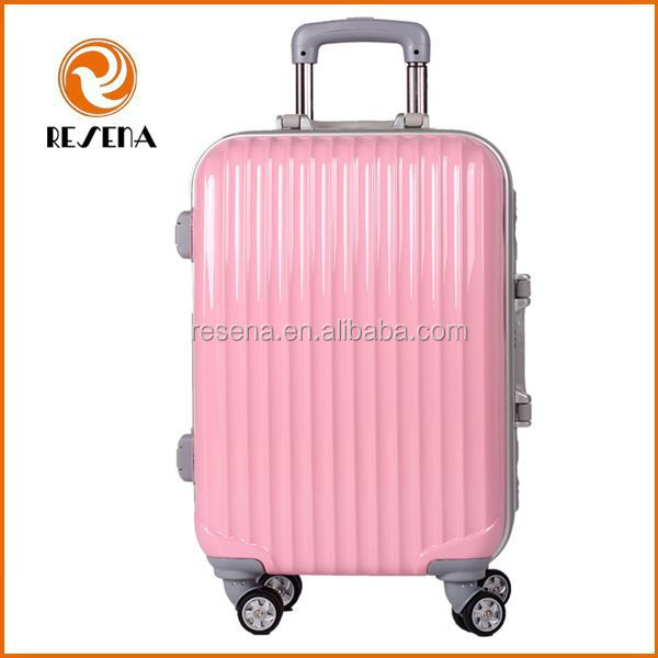 ellen tracy carry on luggage