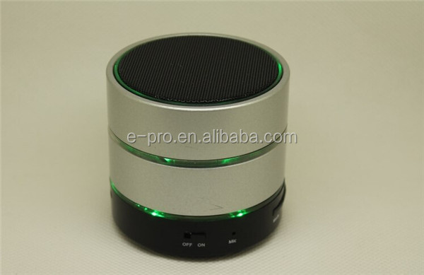 古典的な超低音ブルートゥーススピーカーtfと直列/よじ登るlight/ハンズフリー/リモコン問屋・仕入れ・卸・卸売り