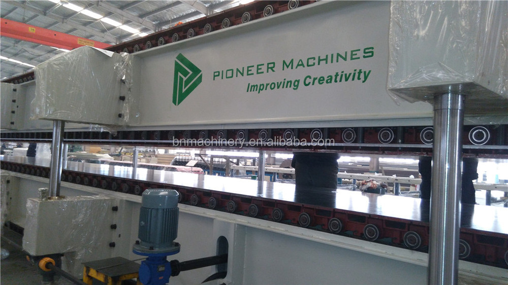 自動ポリウレタンサンドイッチパネルの生産ライン、 断熱パネルのマシン仕入れ・メーカー・工場