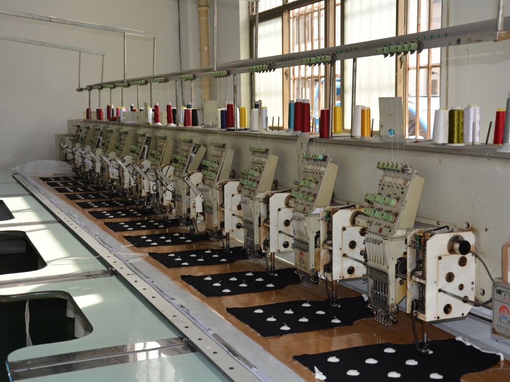 中国市場卸売高強力配合し刺繍スレッド仕入れ・メーカー・工場