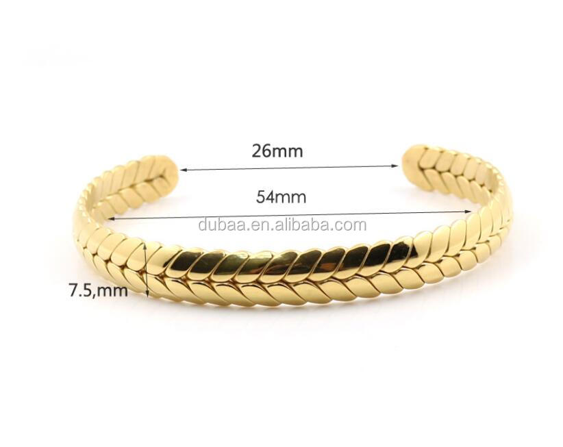 golden bracelet.jpg