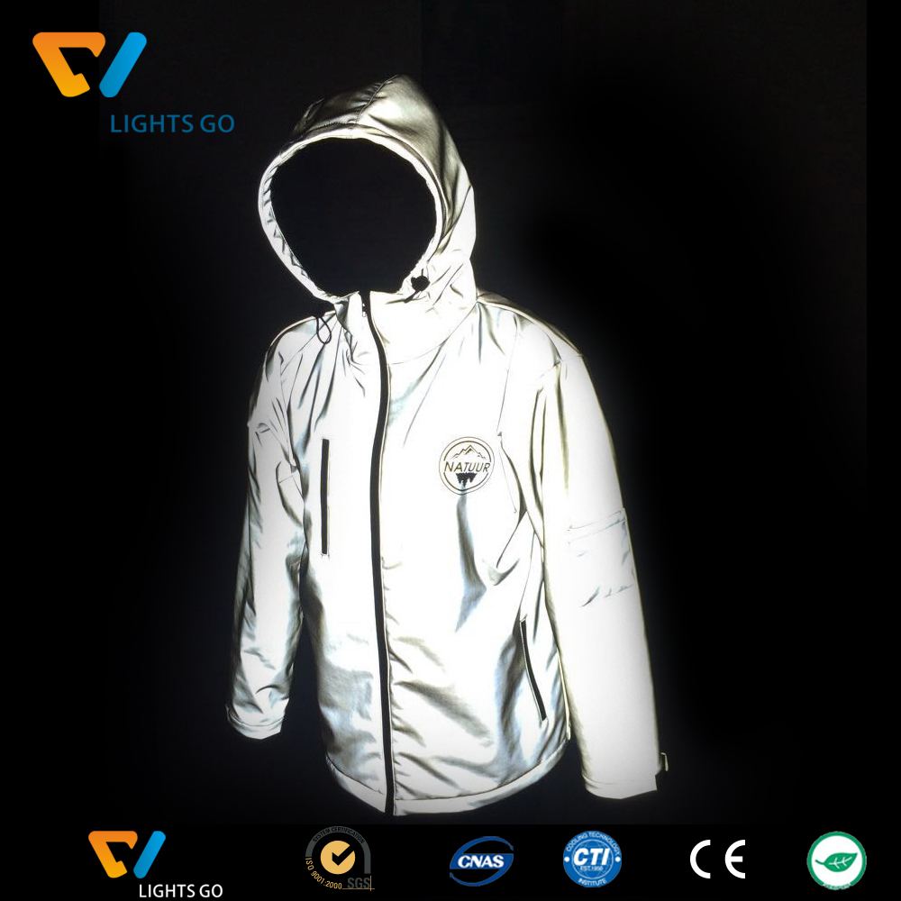 China EN471 Safety glow in the dark reflector fabric.jpg