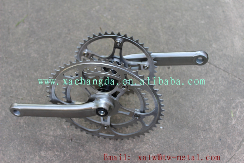 Ti tandem bike frame crankset08.jpg