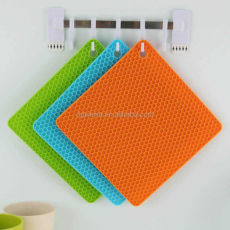 cheap_100_silicone_kitchenware_high_heat_strong_style_color_b82220_protection_mat_strong_for_kitchen_use_odm (2).jpg