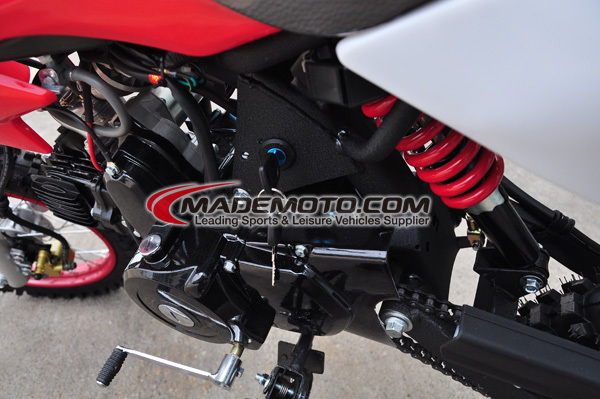 dirt bike detail red 10.jpg