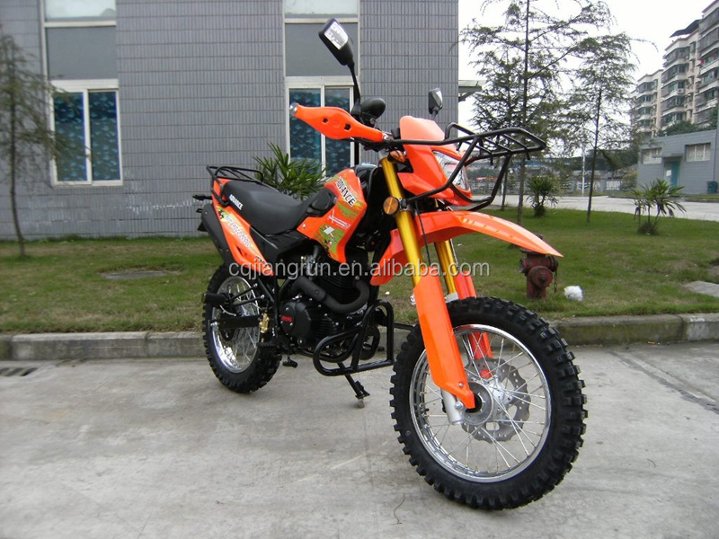 rusi enduro 200cc price