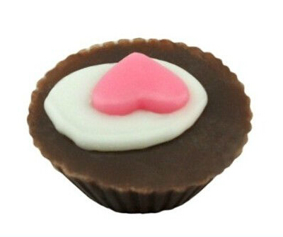 Chocolate cake soap with a pink heart,c12