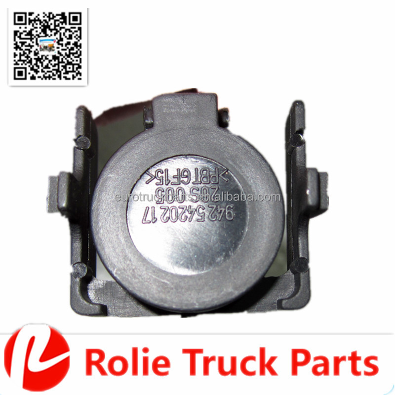 Oem No 9425420217 Heavy Duty Truck Spare Parts Auto Parts Actros Speed Sensor Buy Speed Sensor