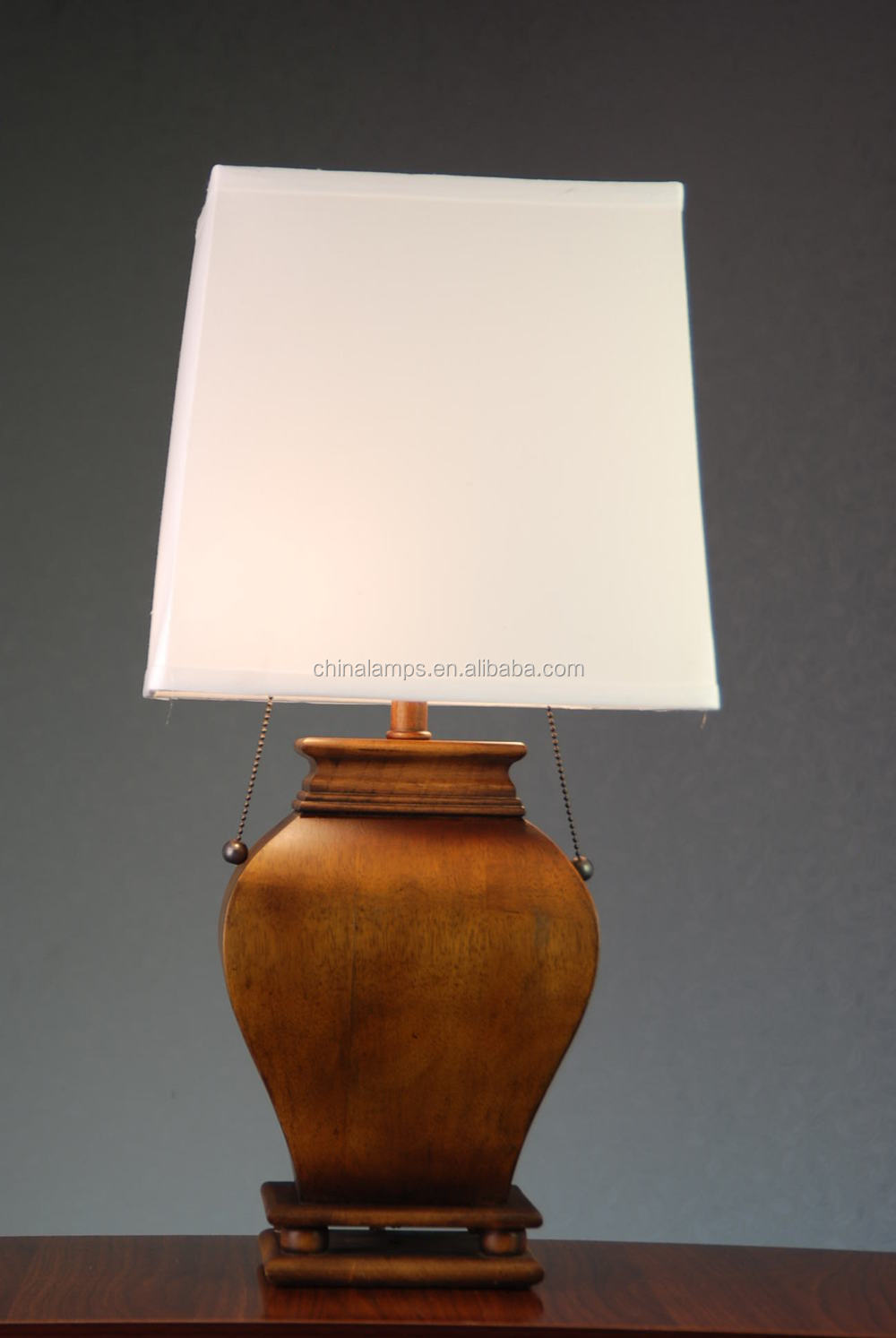 Antieke hotel lamp houten tafel lamp met witte kap voor herberg ...