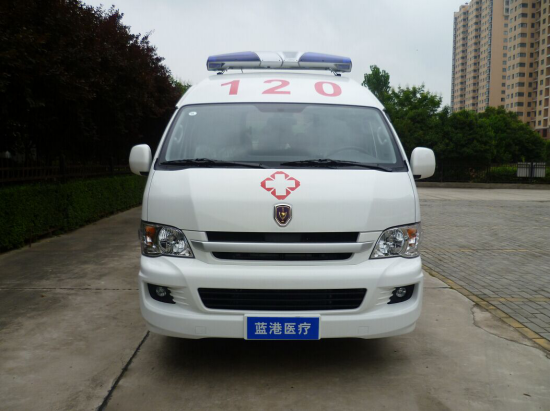 ambulance 1.png