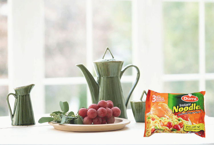 2014 Newest Chicken Curry Flavor Instant Noodles 70g