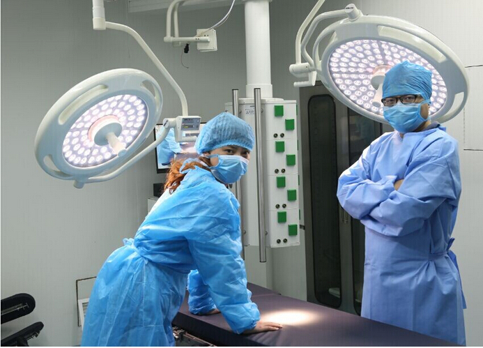 ・ceisoの認証の脳神経外科の手術台使用手術室でのcアームのために仕入れ・メーカー・工場