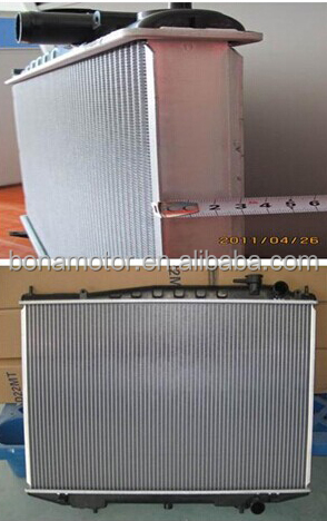 radiator NISSAN NARANA D22 21410-VJ610 MT 32mm - .jpg