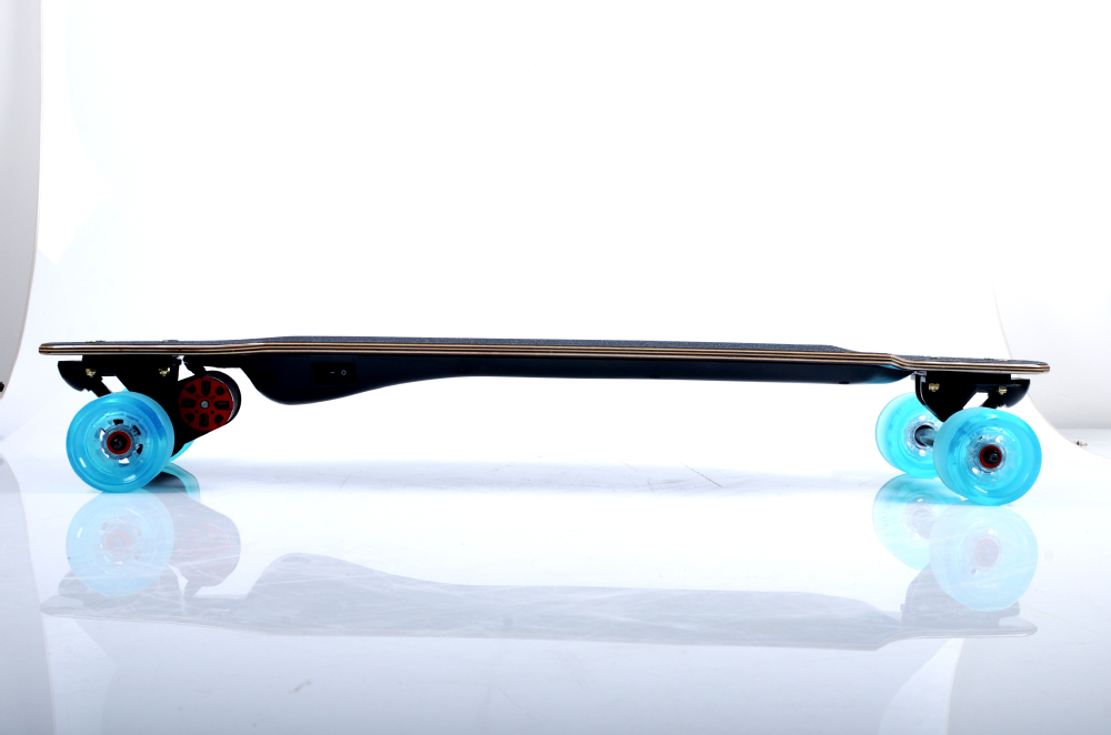 much lighter much thinner but ultra-long battery life Backfire Remote control electric skateboard