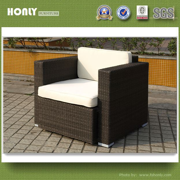 Synthetic rattan sofa manufacturer leisure ways outdoor rattan sofa set