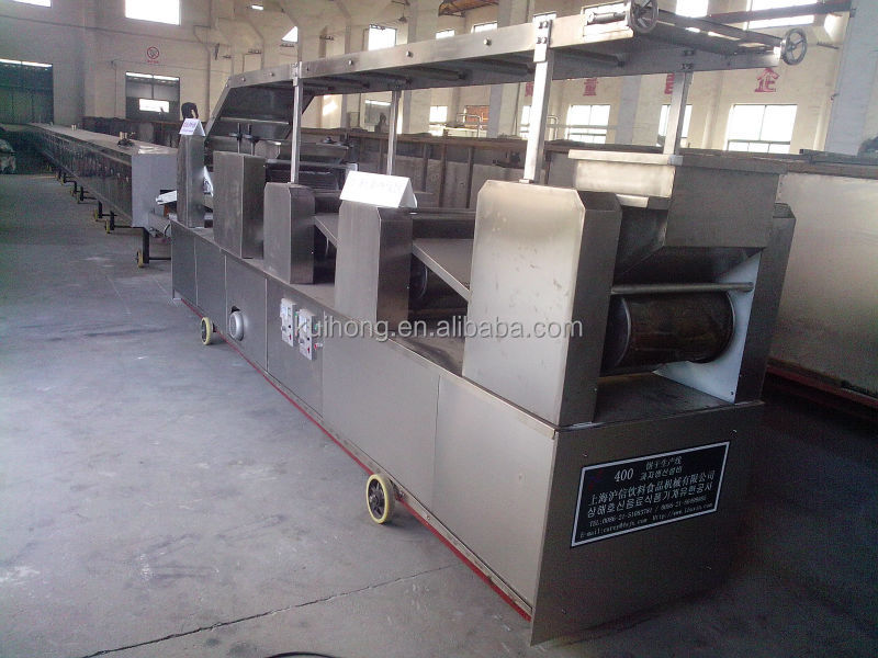 KH full automatic soft/hard/soda/sandwich biscuit machine / bicuit macking machine industry with cheap price