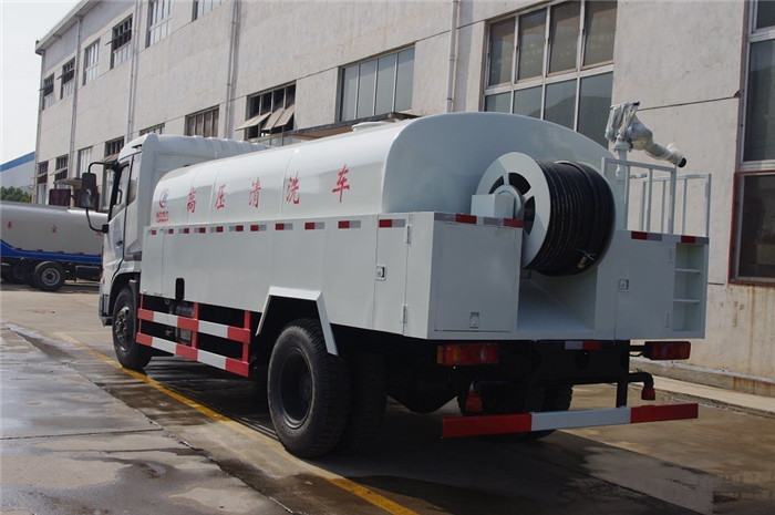2016電源高圧洗濯機クリーニングトラック東風4 × 2高圧洗浄トラック用販売仕入れ・メーカー・工場
