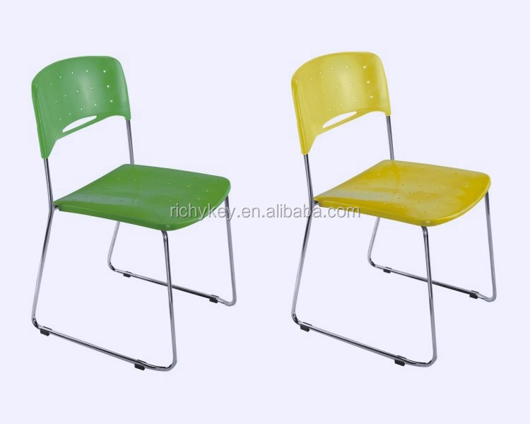 2016新しい到着学生プラスチック椅子付きクロームそりフレームスタッカブル仕入れ・メーカー・工場