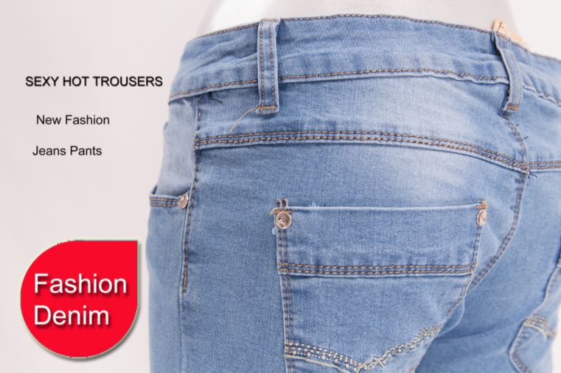 セックスの写真の女性のジーンズ輸出余剰ブランドの衣類の在庫ロット販売仕入れ・メーカー・工場