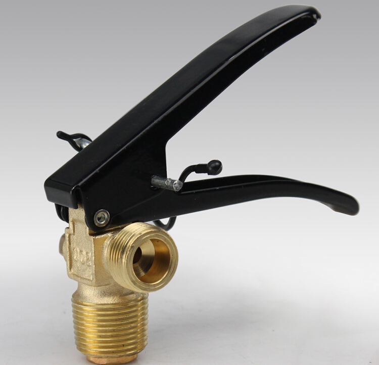 extinguisher valve.jpg