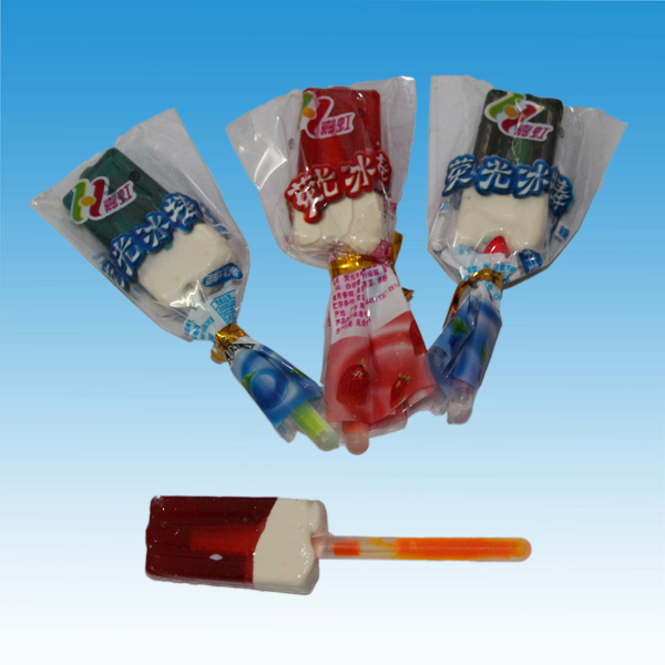 Tongue shape fancy lollipop with Sour Powder halal lollipop