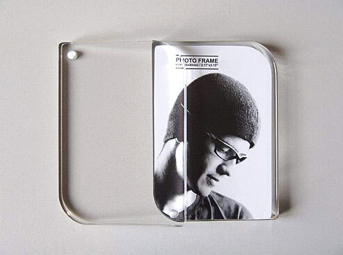 Fashion design clear acrylic adjustable picture frame