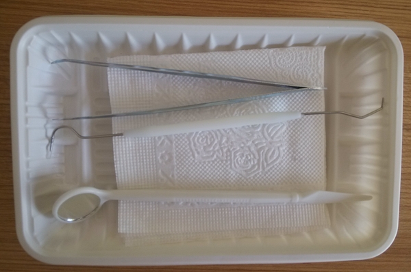 five items dental kit.jpg