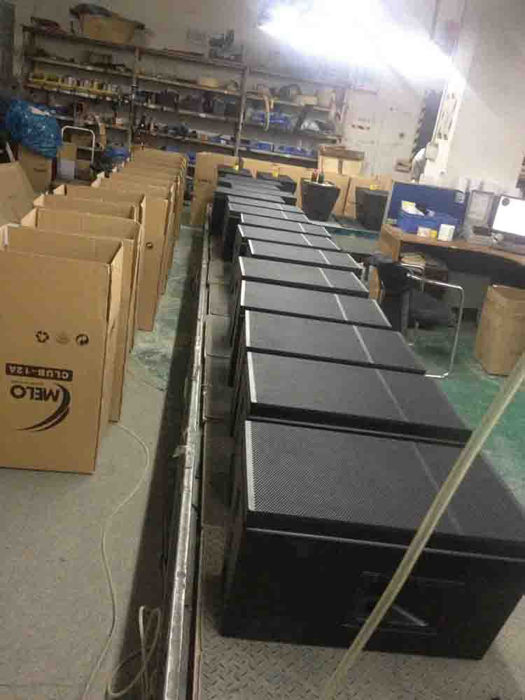 Speオーディオupa-1p2ウェイアクティブスピーカーマイヤー音12インチ400w電源問屋・仕入れ・卸・卸売り
