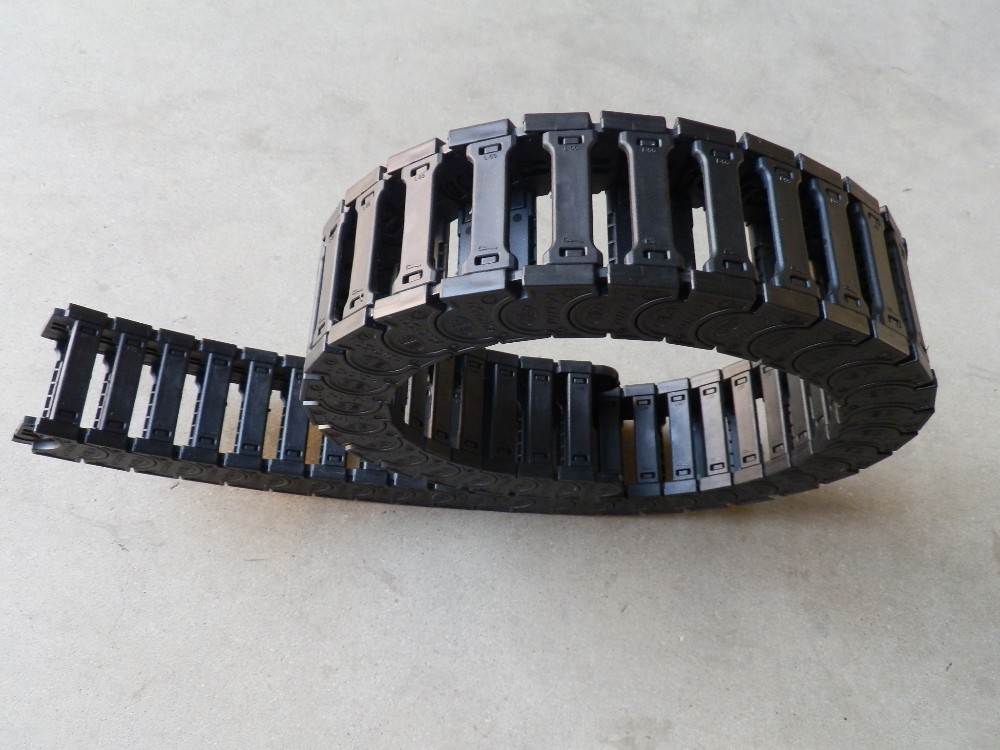LC35 cncマシンプラスチックケーブルキャリアチェーン仕入れ・メーカー・工場